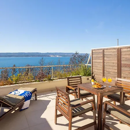 Jolara With Heated Pool